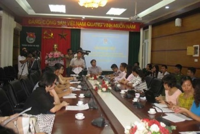 Tuyên dương 132 thủ khoa xuất sắc các trường ở Hà Nội